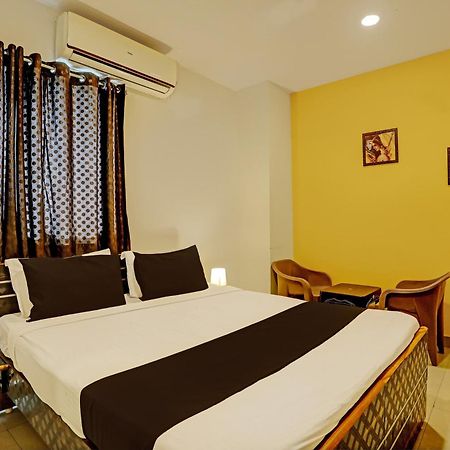 Capital O Saharsh Grand Near Shilparamam Hyderabad Exterior photo